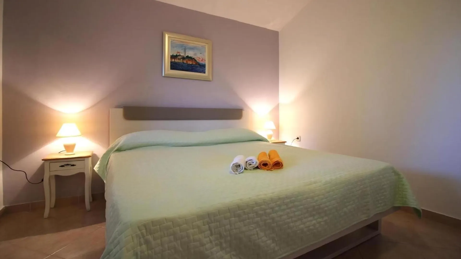 Ferienwohnung Pineta 1 Mit Terrasse In Strandnaehe Porec