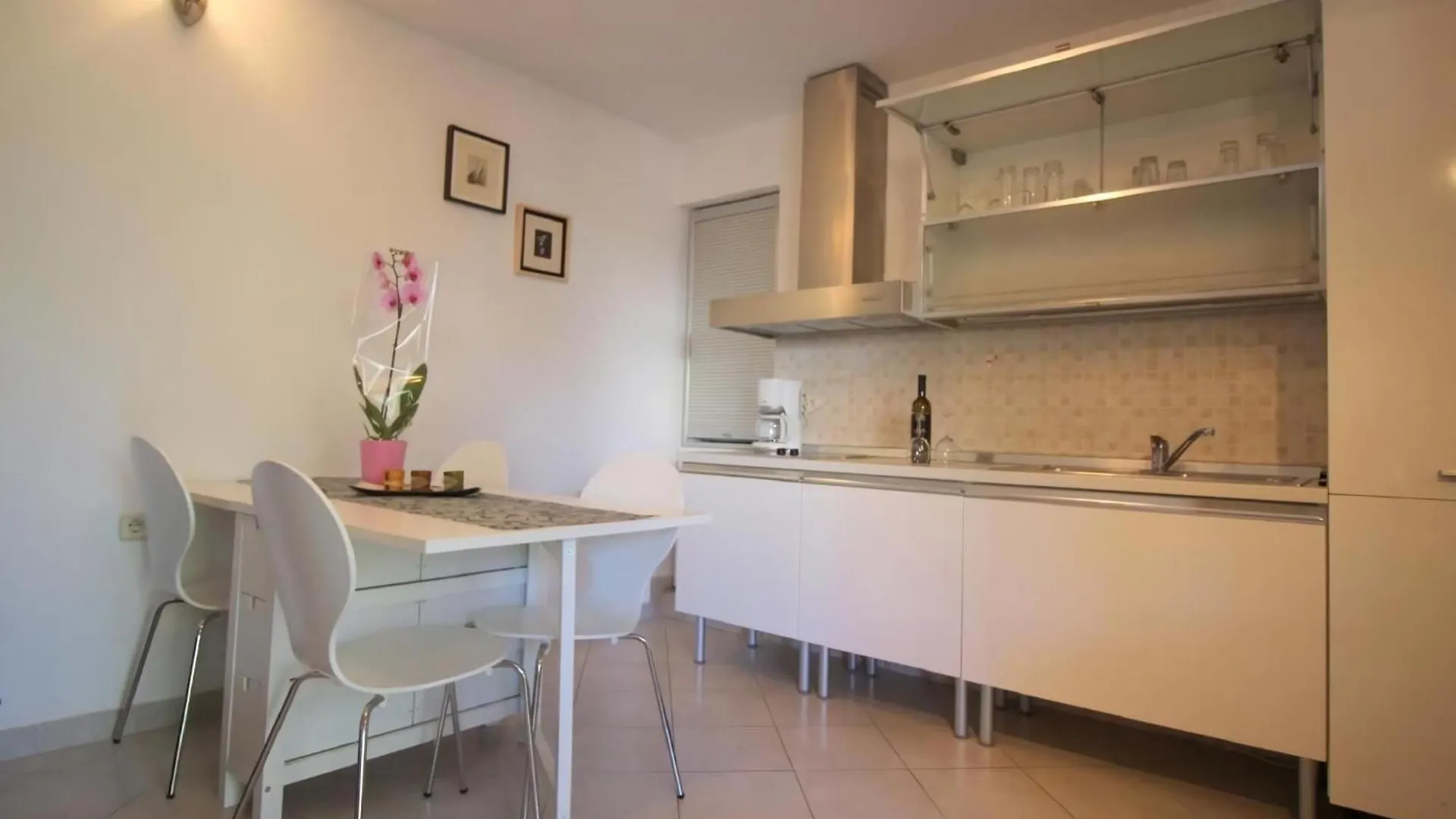 Ferienwohnung Pineta 1 Mit Terrasse In Strandnaehe Porec Croatia