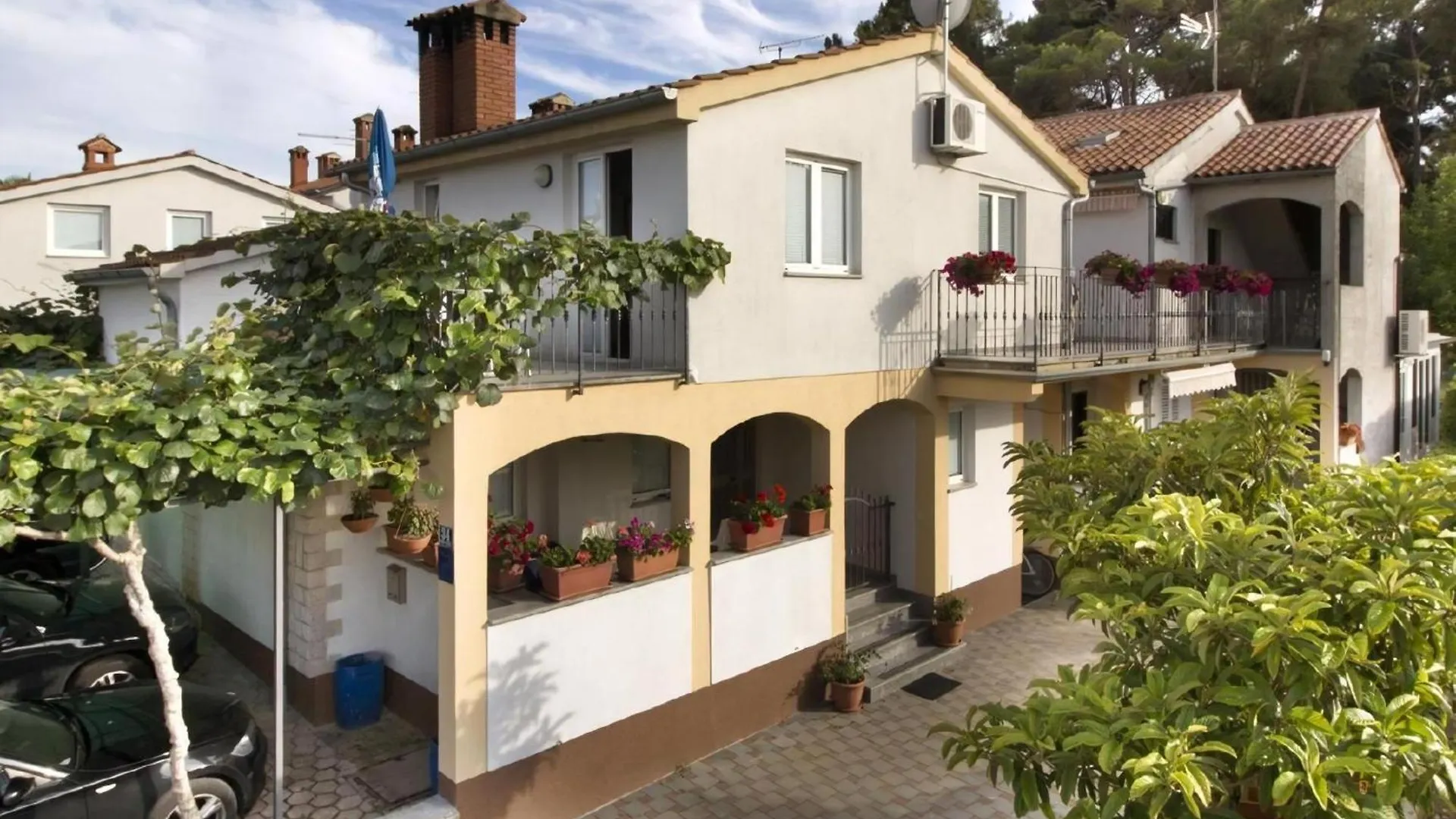 Ferienwohnung Pineta 1 Mit Terrasse In Strandnaehe Porec